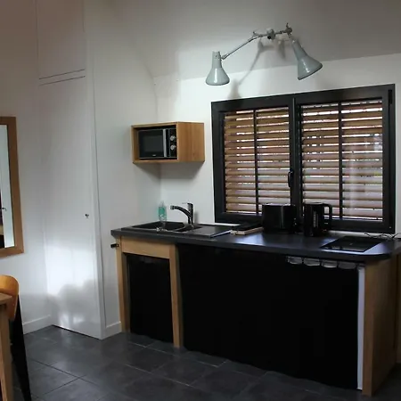 Vakantiehuis L'abri Du Monde Fleury-la-Forêt