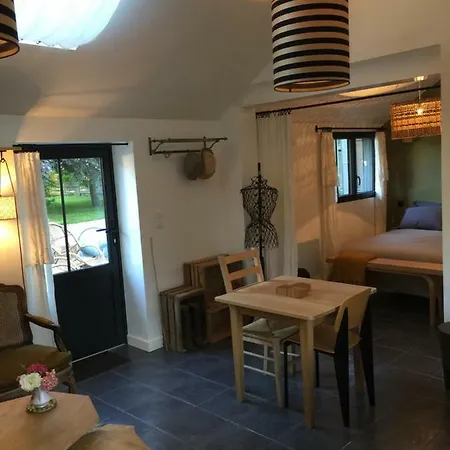 L'abri Du Monde Vakantiehuis Fleury-la-Forêt